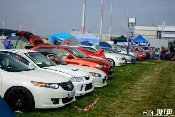 10295267_742157055850180_5610143681489600455_o