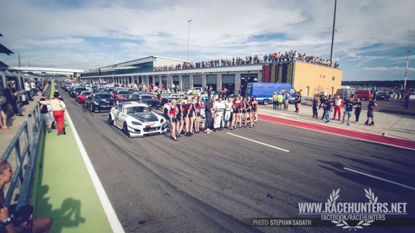 14102361_911857458942192_6894546919126150167_n